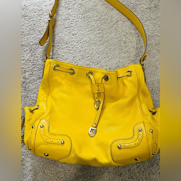 Michael Kors Leather Bag - Picture 2 of 3